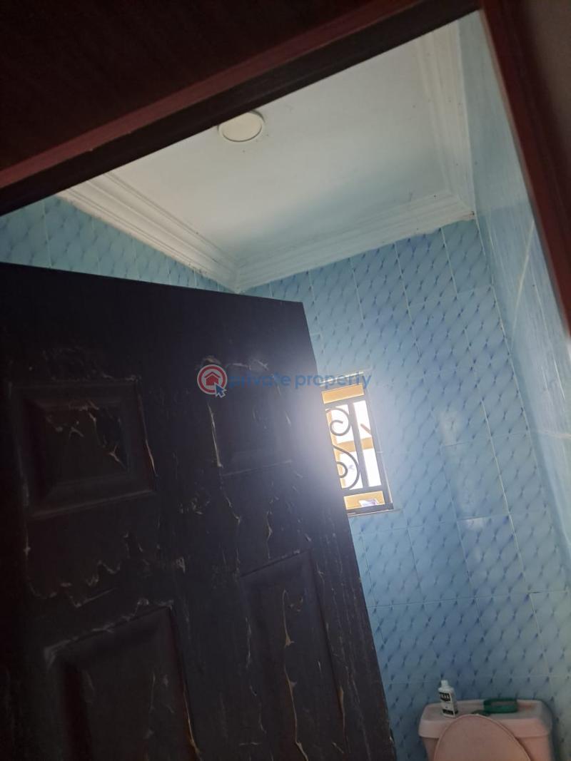 3 bedrooms flat with all modern facilities - 2 3 bedroom Block Of Flats For Rent T Junction Elebu Akala Express Ibadan Oyo - 2