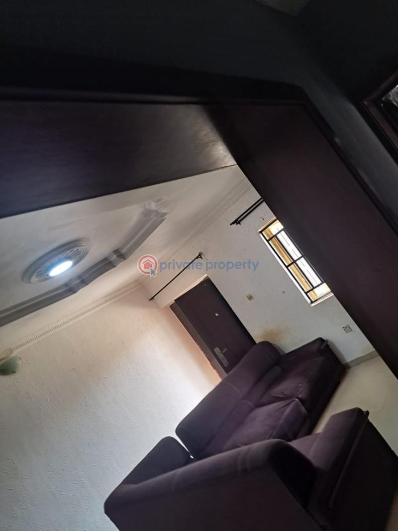 3 bedrooms flat with all modern facilities - 1 3 bedroom Block Of Flats For Rent T Junction Elebu Akala Express Ibadan Oyo - 1