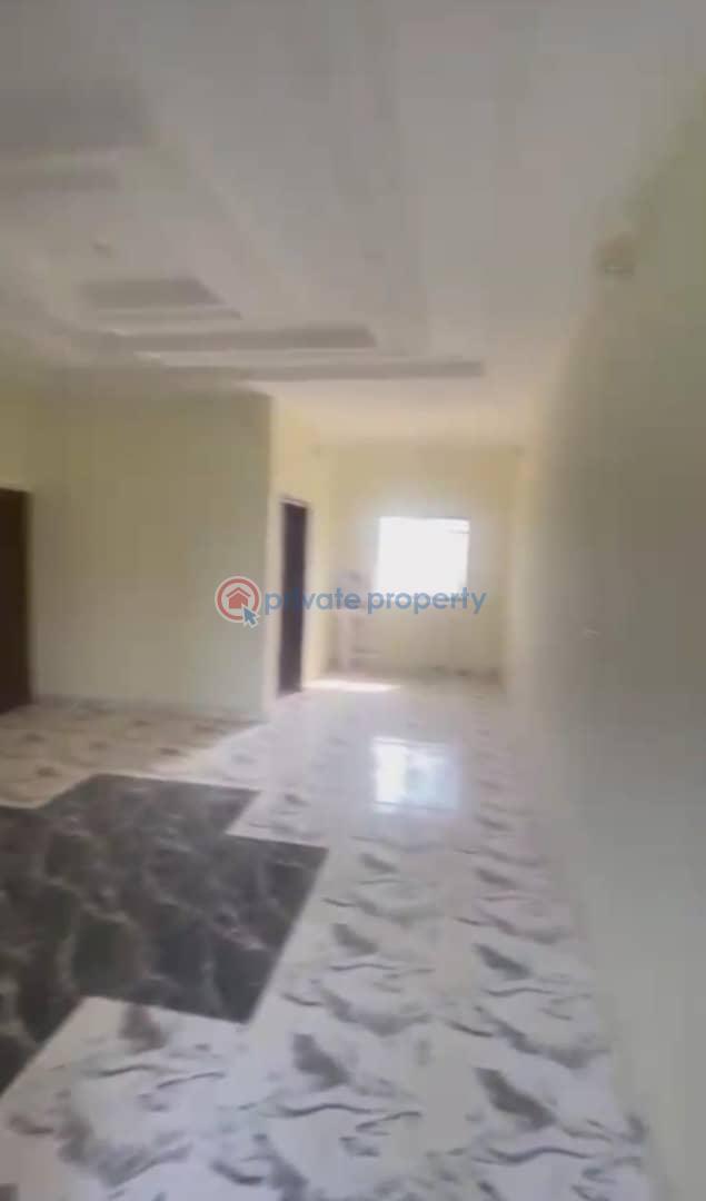 3 bedroom Mini Flat For Rent Tanker Park Transekulu Enugu Area  - 2