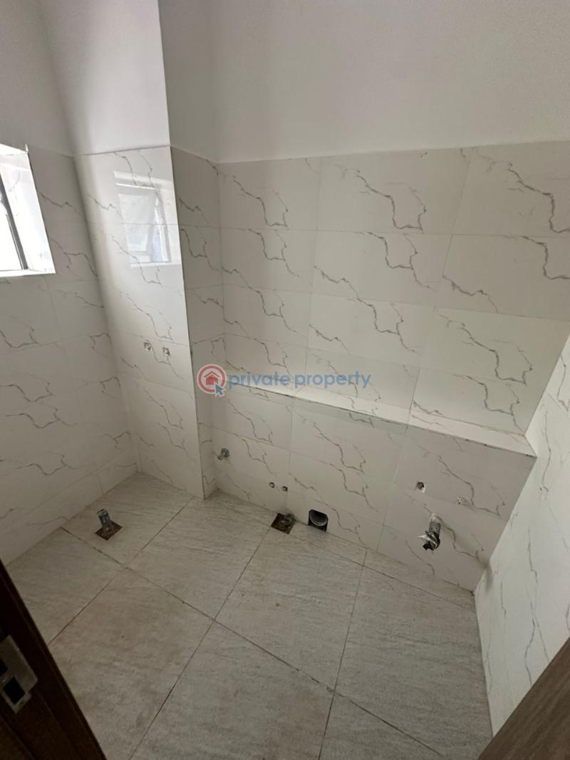 3 bedrooms - 11 3 bedroom Flat & Apartment For Sale Jabi Abuja Phase 2  - 11