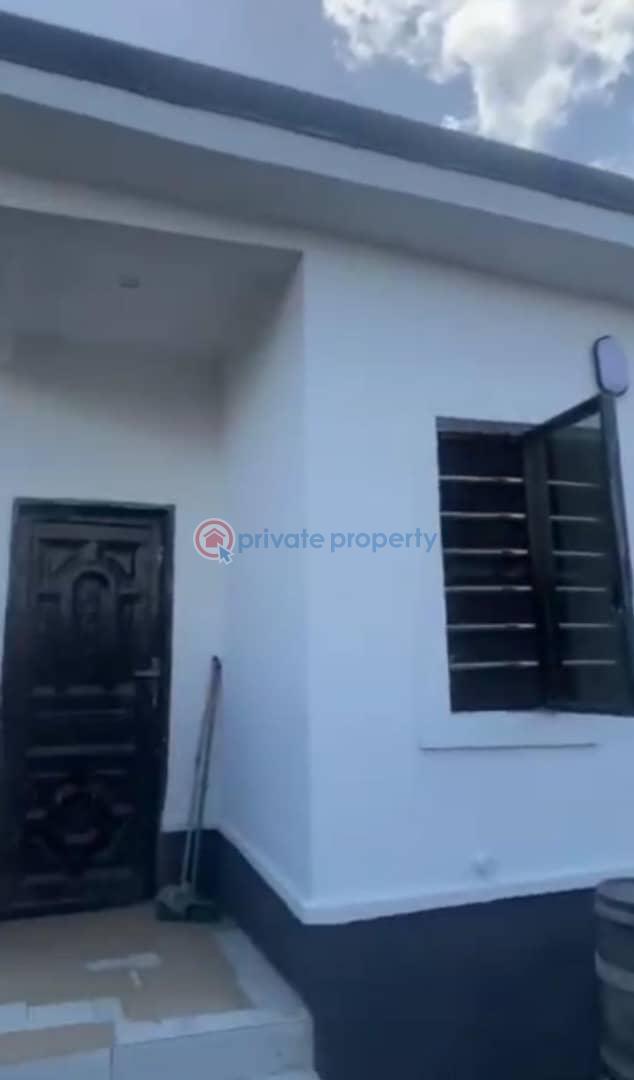 3 bedroom Semi detached Duplex For Sale Rehab Road Emene Enugu Enugu Area  - 3