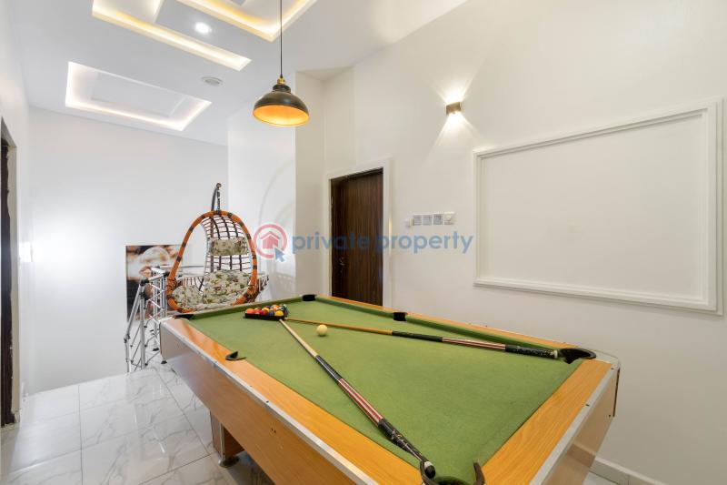 3 bedroom Duplex Short let Off Van Daniel Street, Van Daniel,s Estate, Orchid Road Chevron Drive Lekki Lagos - 14