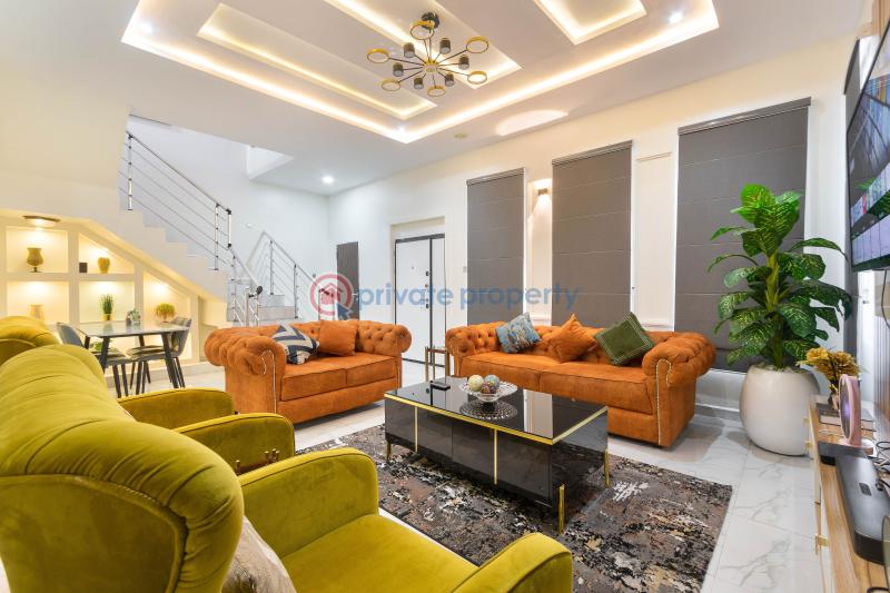 3 bedroom Duplex Short let Off Van Daniel Street, Van Daniel,s Estate, Orchid Road Chevron Drive Lekki Lagos - 0