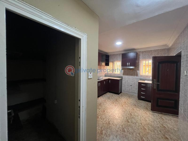 3 bedroom Block Of Flats For Rent Lekki Phase 1 Lagos - 11