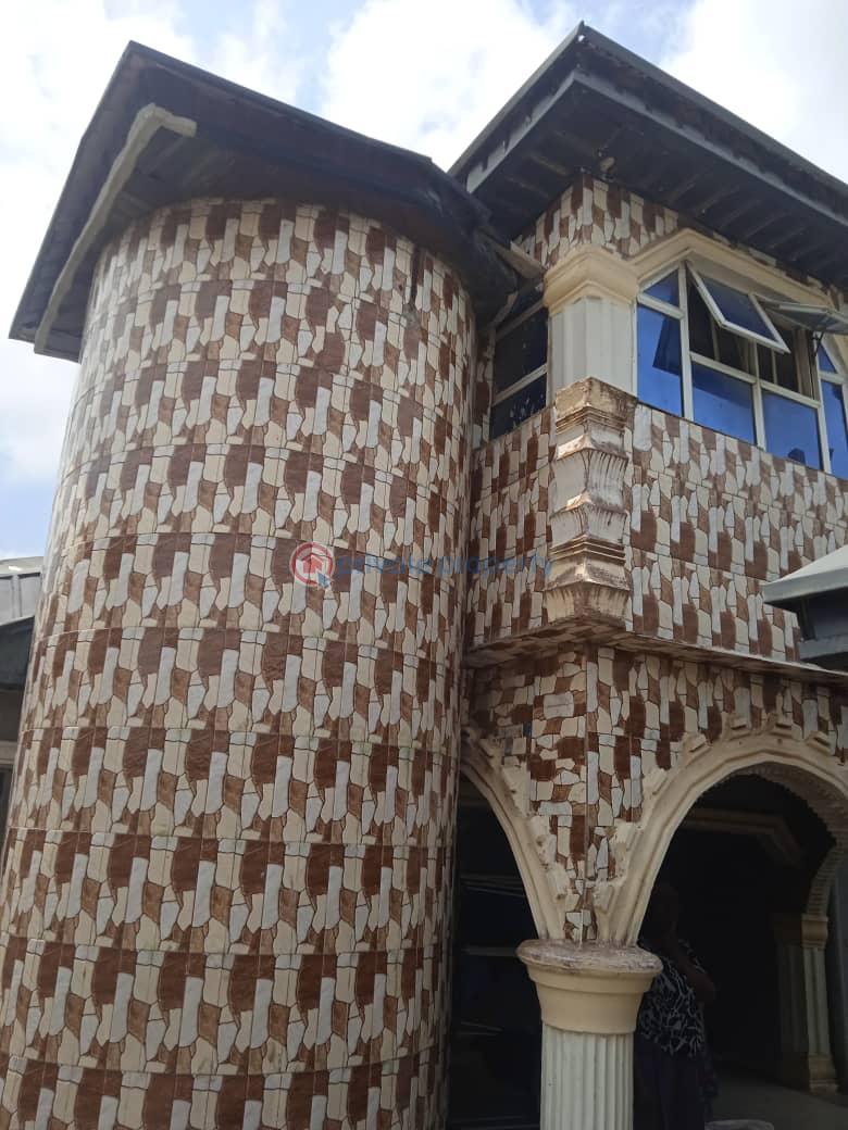 3 bedroom Block Of Flats For Sale 30 Shop Bus Stop Age Mowo Badagry Lagos - 2