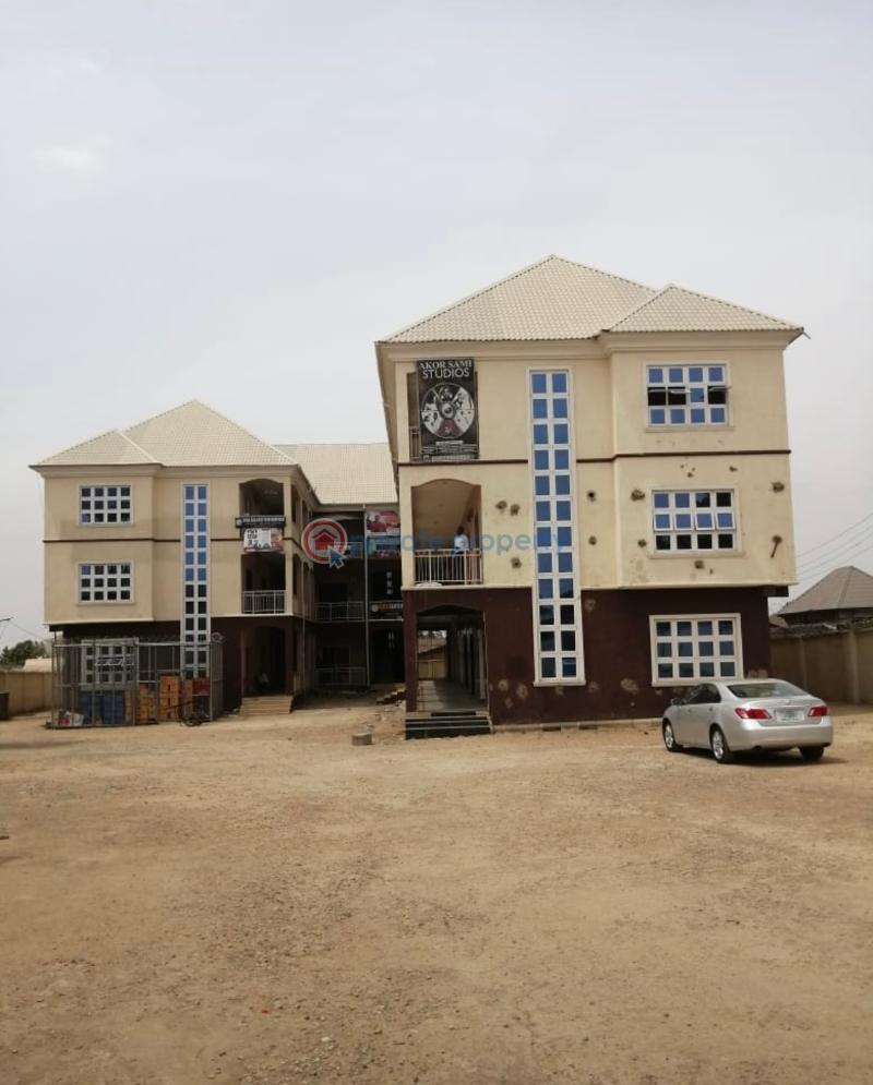 Mall/Complex/Plaza For Sale New Nyanya–keffi Road Karu Nassarawa