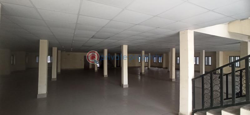 Mall/Complex/Plaza For Sale Wuse II Abuja Phase 1  - 4