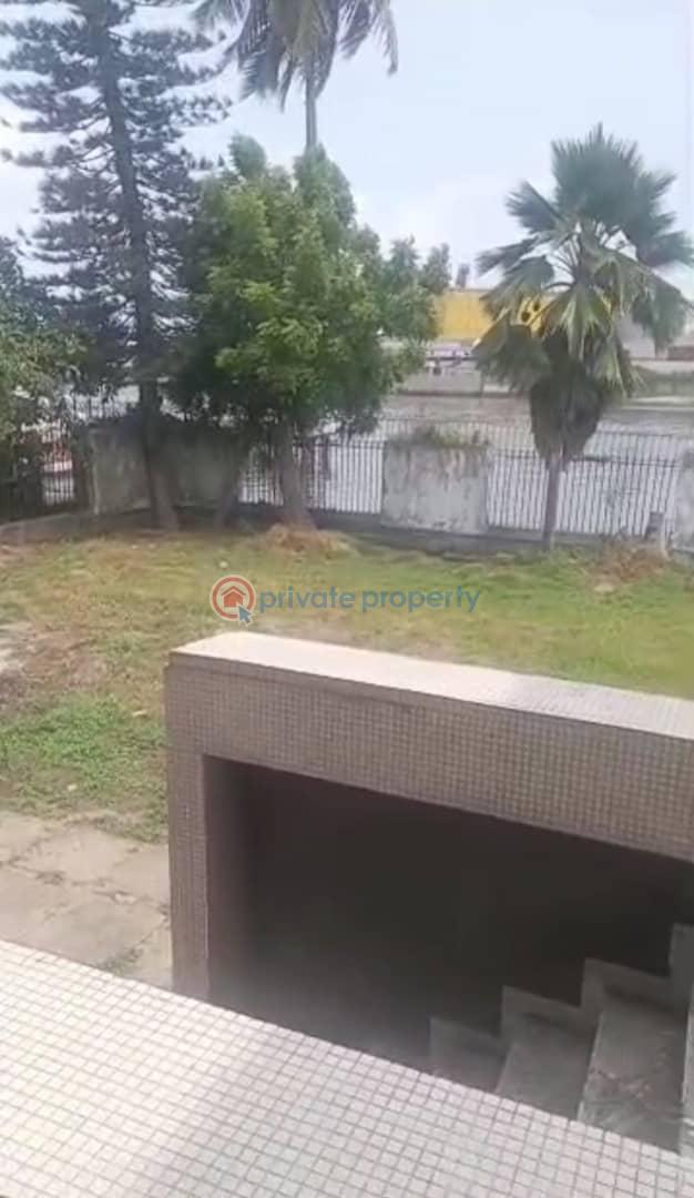 10 bedroom Commercial Property For Sale Ashabi Adedire Close, Off Creek Road, Apapa Lagos - 5