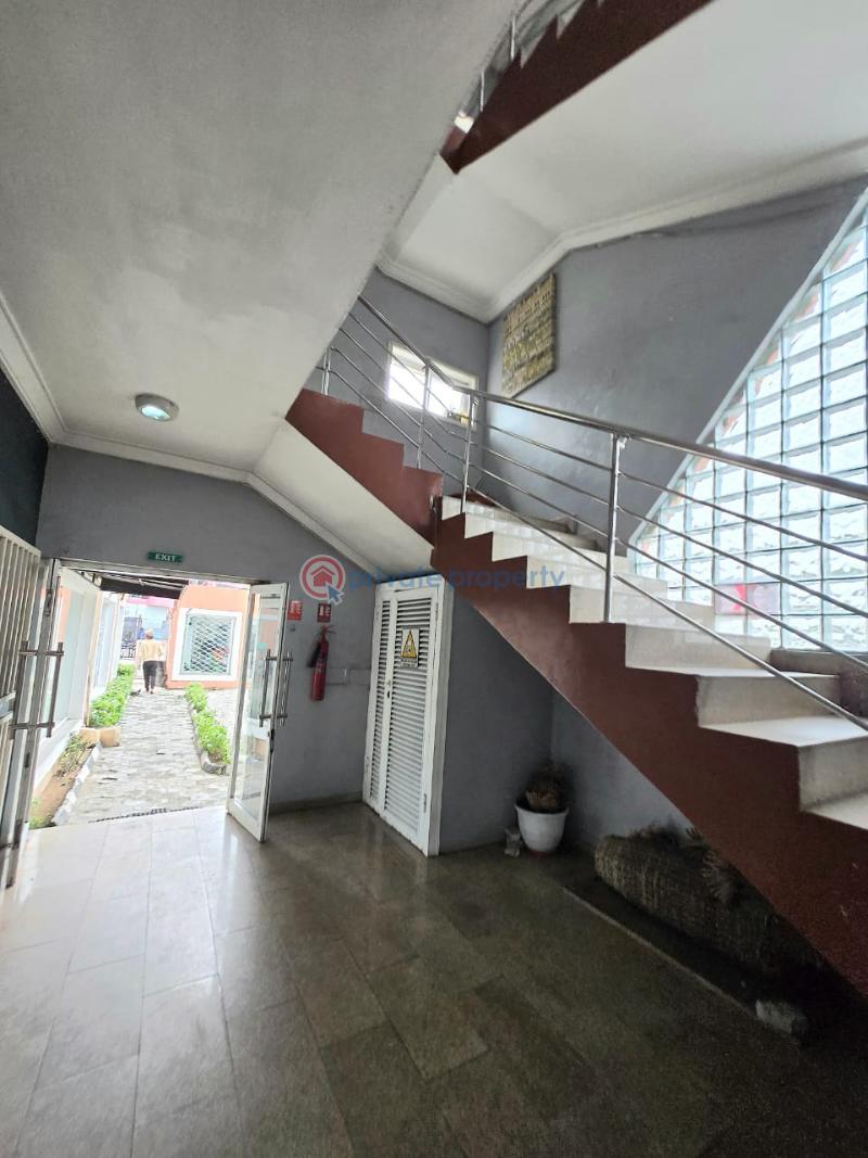 3 rooms office space - 1 3 bedroom Office For Rent Lekki Phase 1 Lagos - 1