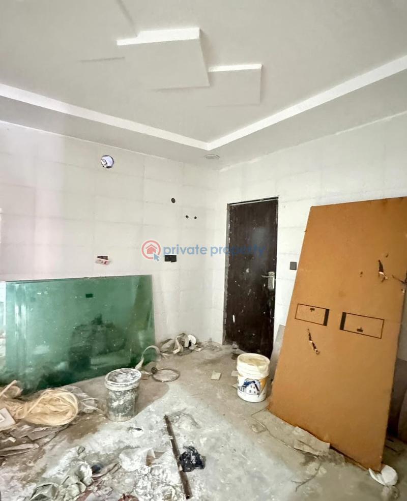 3 bedroom House For Sale Garki Abuja Phase 1  - 4