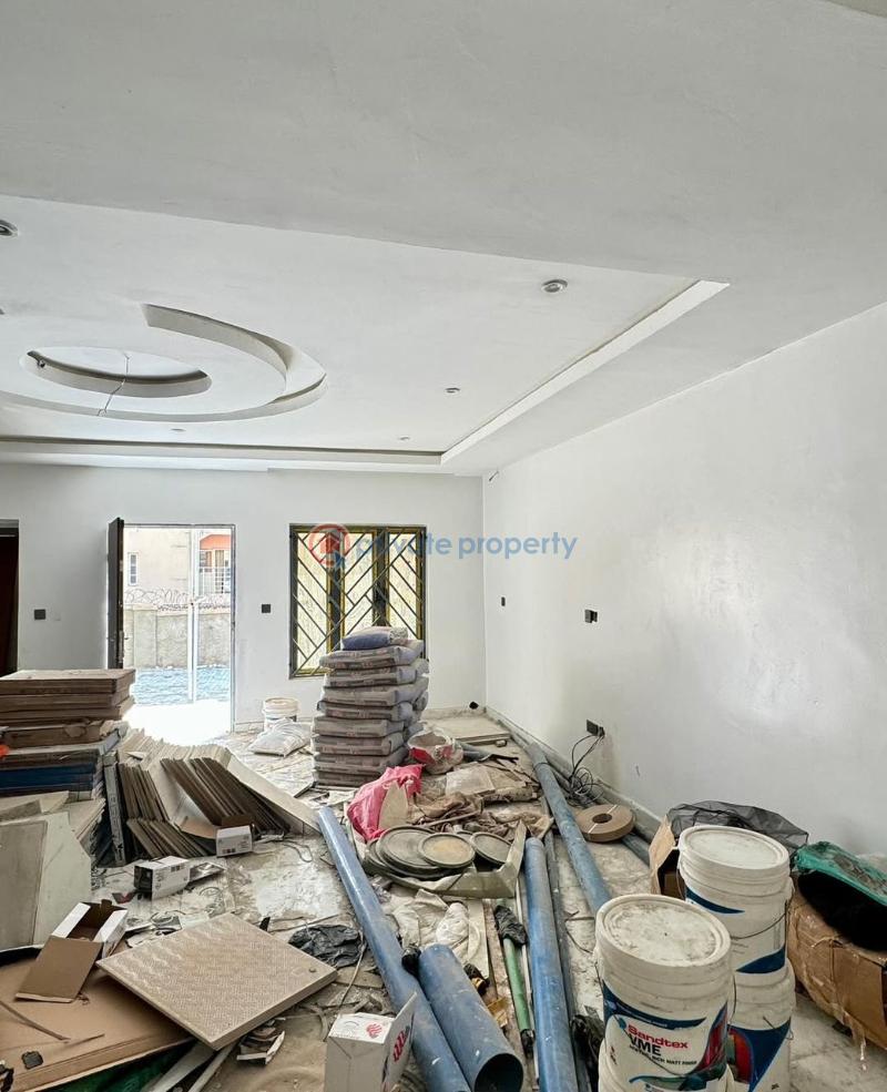 3 bedroom House For Sale Garki Abuja Phase 1  - 1