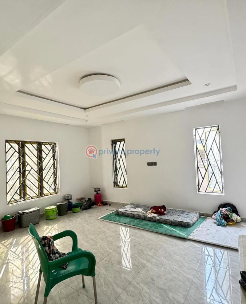3 bedroom House For Sale Garki Abuja Phase 1  - 2