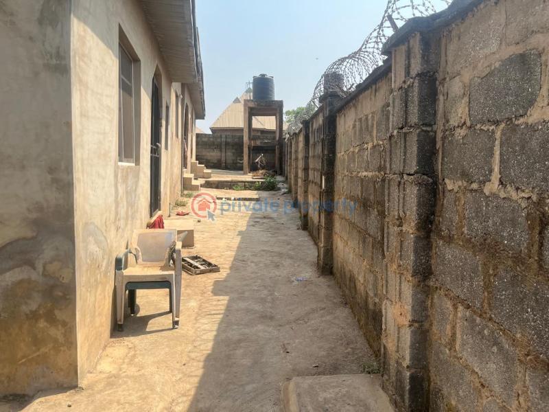 2 bedroom Block Of Flats For Sale Olonde, Ologuneru Ibadan Oyo - 10