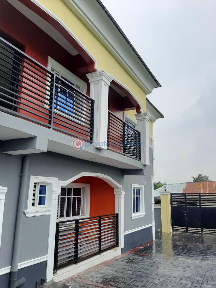 7 bedroom Maisonette For Sale Obeto Estate Igbogbo Ikorodu Lagos - 4