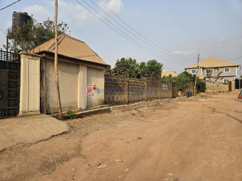 3 bedroom Block Of Flats For Sale Liberty Academi Odo Ona Elewe Off Akala Expressway Ibadan Oyo - 3
