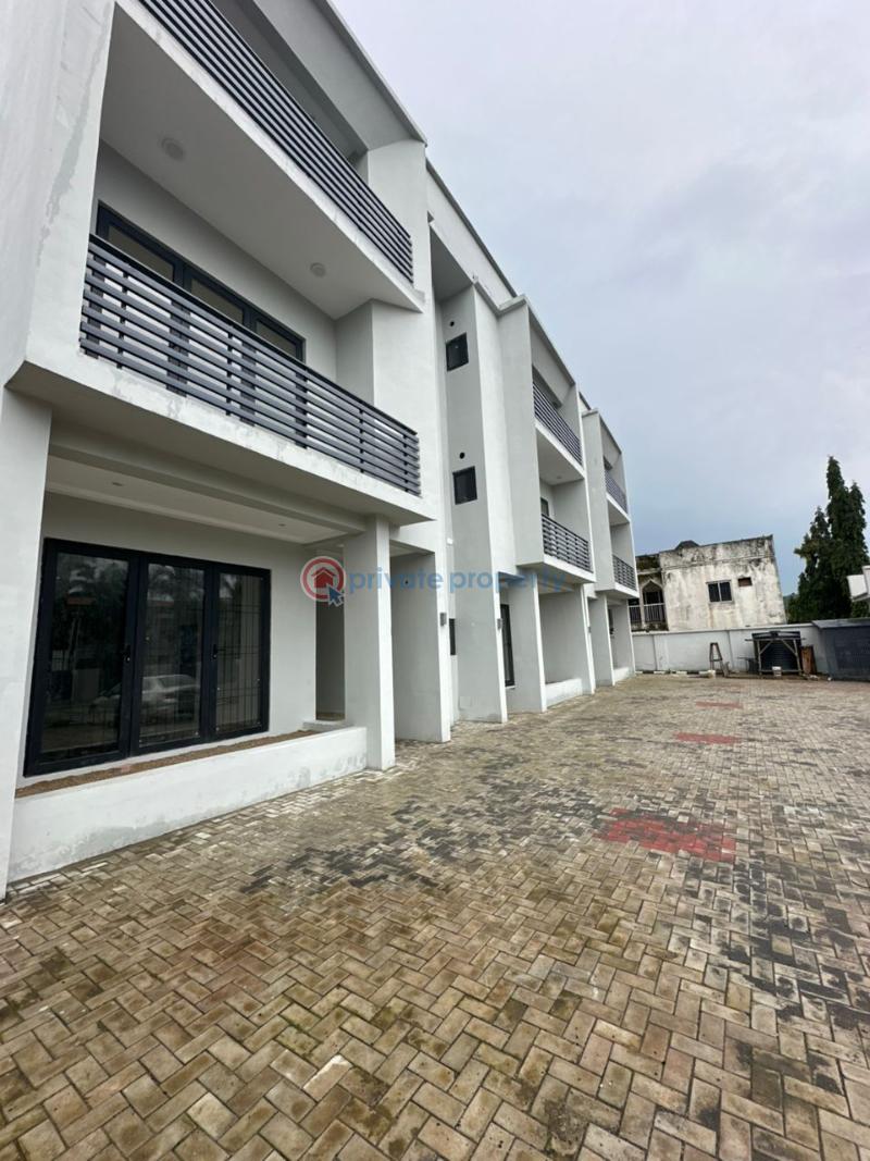 4 bedroom Terrace For Rent Maitama Abuja Phase 1  - 0