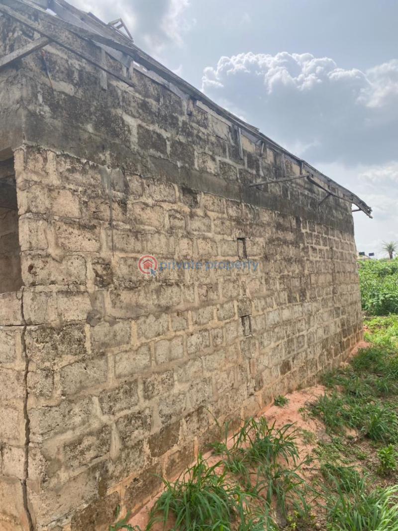 For sale: 5 bedroom House Auchi Bypass After Egba Junction Benin Edo ...