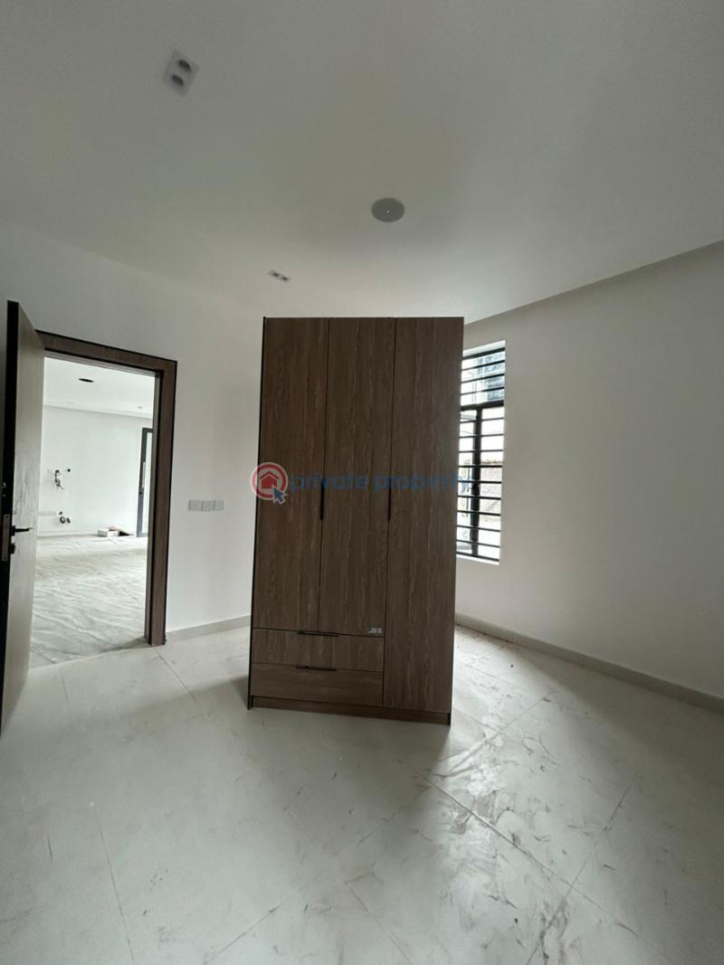 2 bedroom Flat & Apartment For Sale Osapa Lekki Lagos - 3