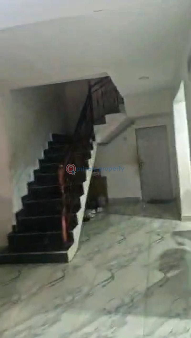 Flat & Apartment For Sale Off Sapele Road By Back Of Liberty Hotel Zion Road Rcc, Benin City Edo State. Benin Edo - 4