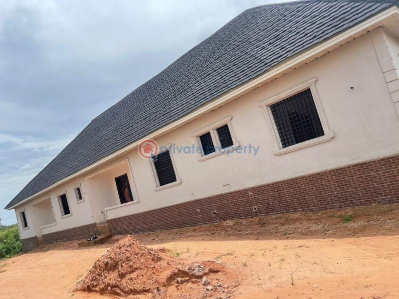 6 bedroom Block Of Flats For Sale Isiohor Benin Edo - 2