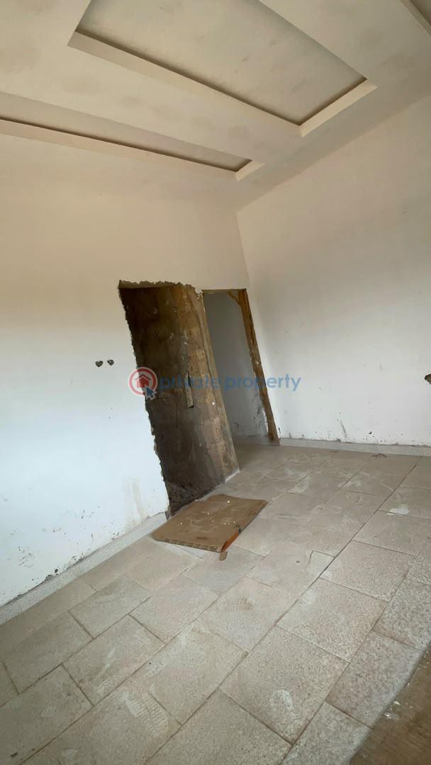 6 bedroom Block Of Flats For Sale Isiohor Benin Edo - 1