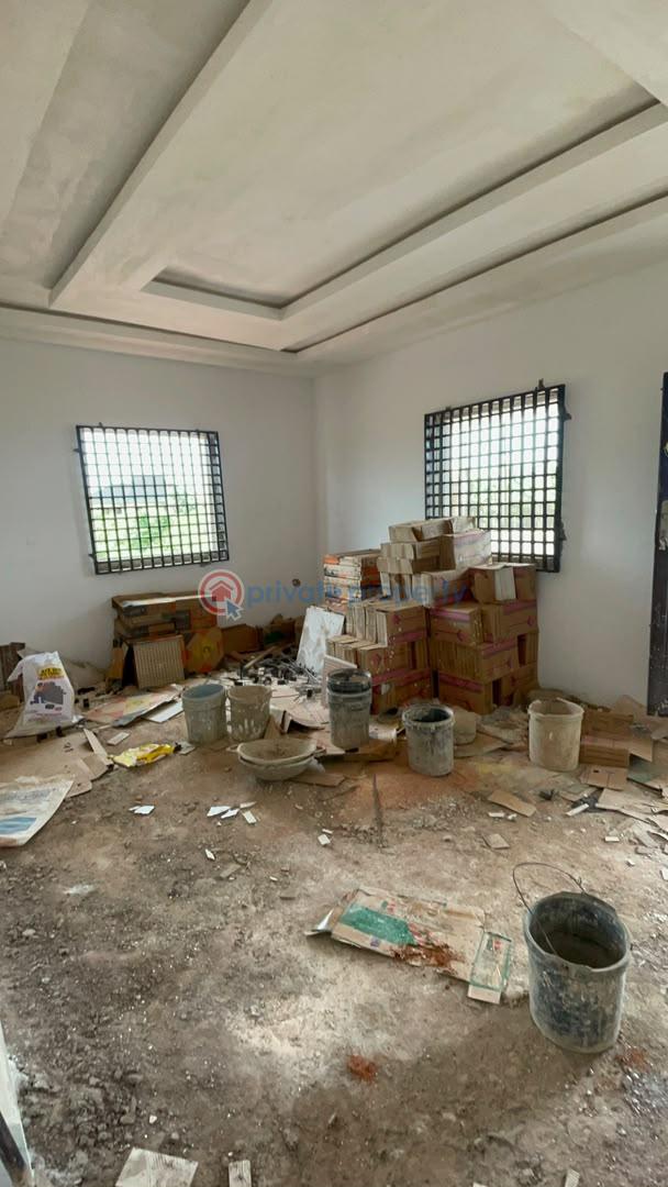 6 bedroom Block Of Flats For Sale Isiohor Benin Edo - 6