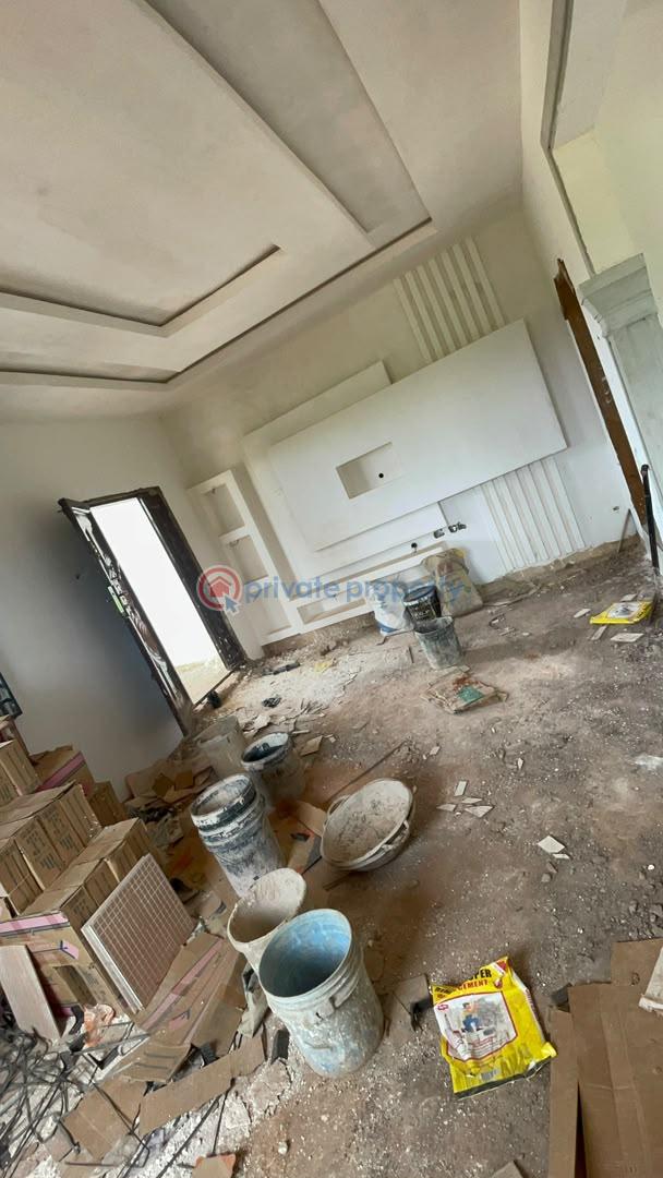 6 bedroom Block Of Flats For Sale Isiohor Benin Edo - 4
