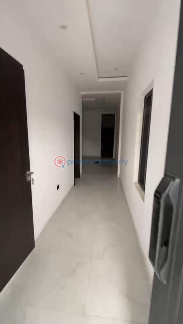 3 bedroom Block Of Flats For Sale Gbagada Lagos - 1