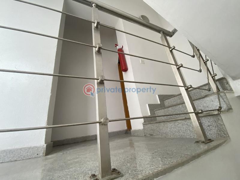 3 bedroom Shared Apartment For Sale Banana Island Ikoyi Lagos - 5