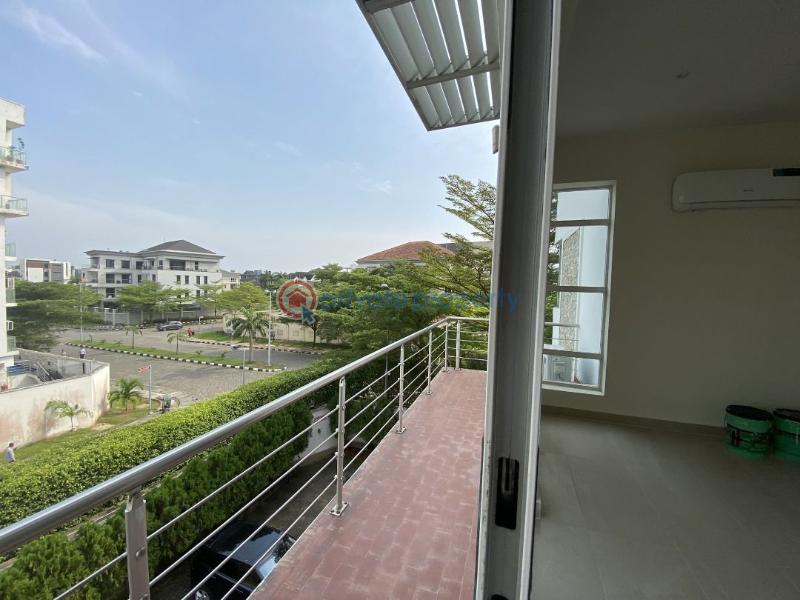 3 bedroom Shared Apartment For Sale Banana Island Ikoyi Lagos - 11