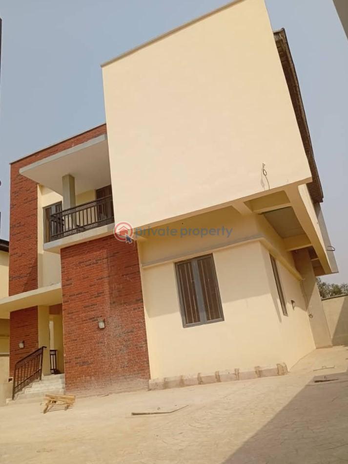 Detached Duplex For Sale Queen's School Gra Apata Ibadan Oyo - 12