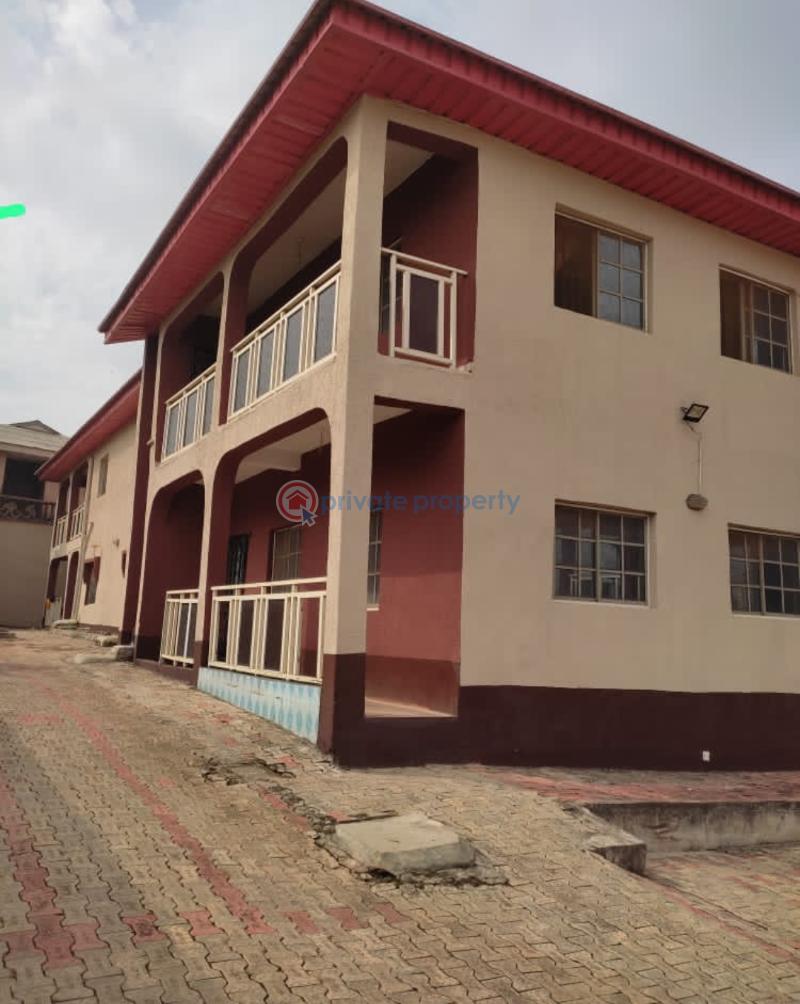 3 bedroom Block Of Flats For Sale Off Shagamu Road Ikorodu Ikorodu Lagos