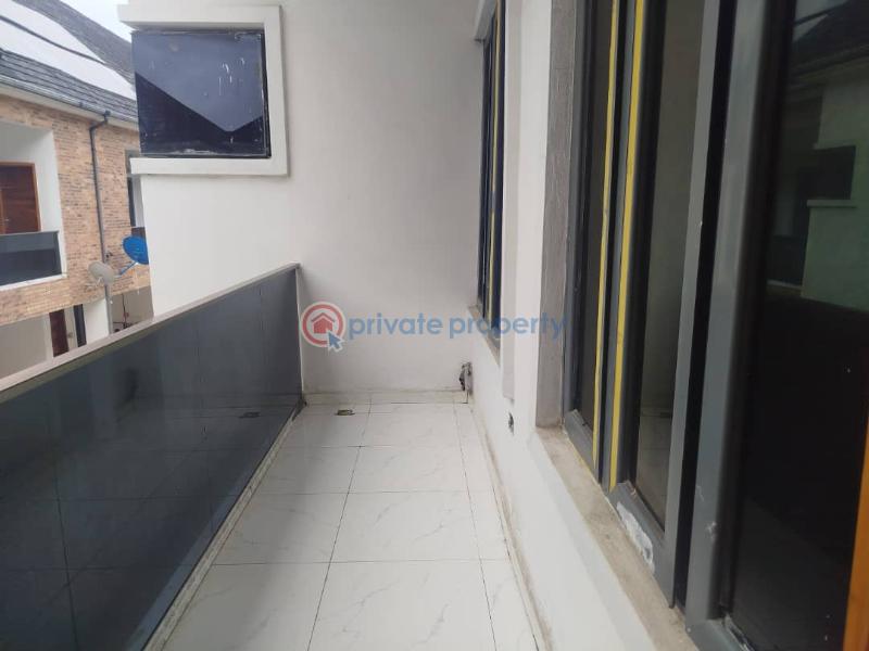 3 units of 4-bedroom terrace with no bq located at applewood 2 estate - 5 4 bedroom Terrace For Sale Applewood 2 Estate, Off Orchid Ikota Lekki Lagos - 5