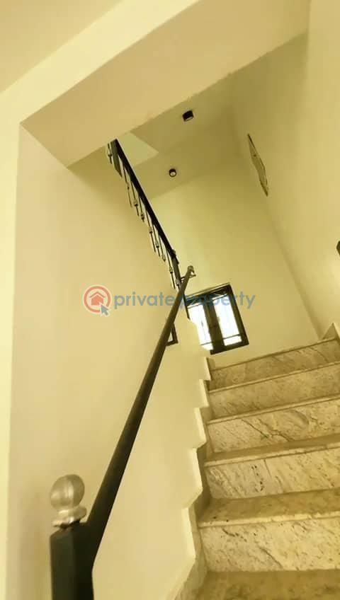 4 bedroom Terraced Duplex For Sale Jahi Abuja Phase 2  - 3