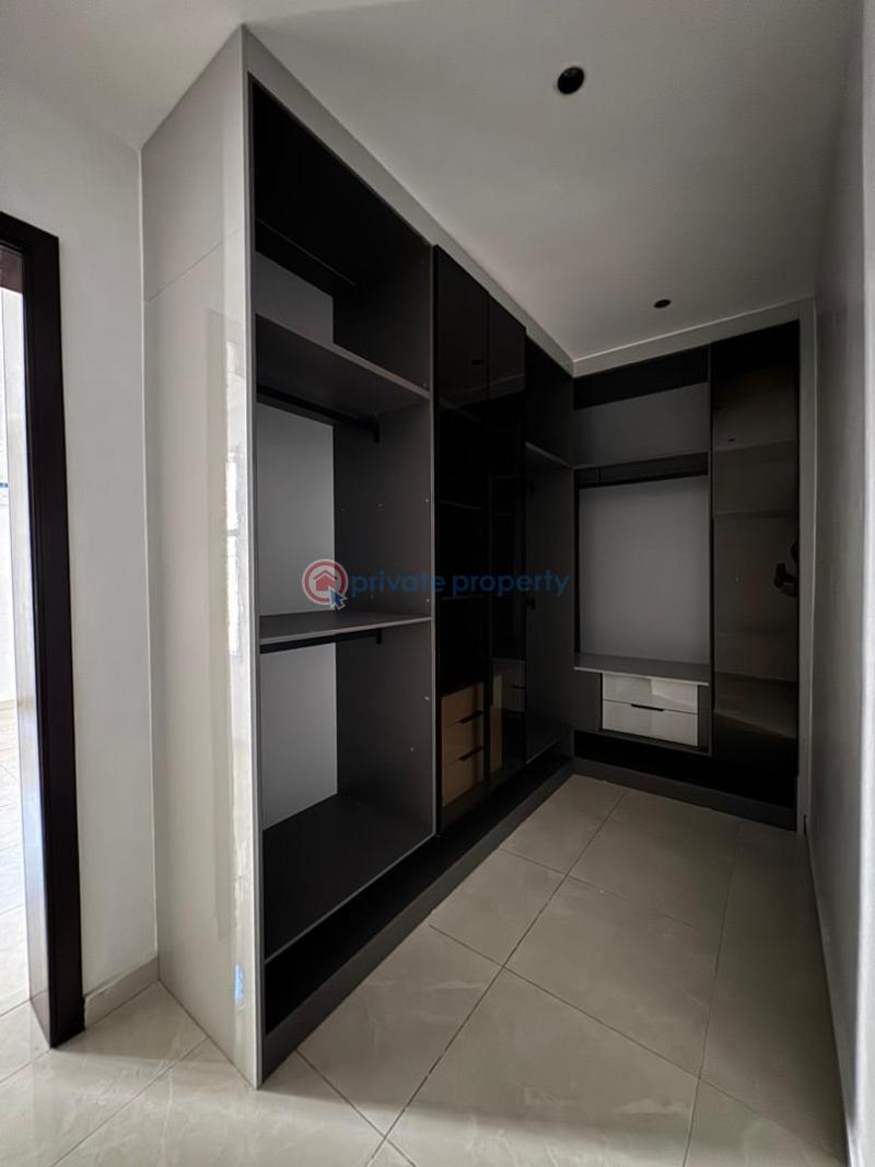 5 bedroom Terraced Duplex For Rent Banana Island Ikoyi Lagos - 12