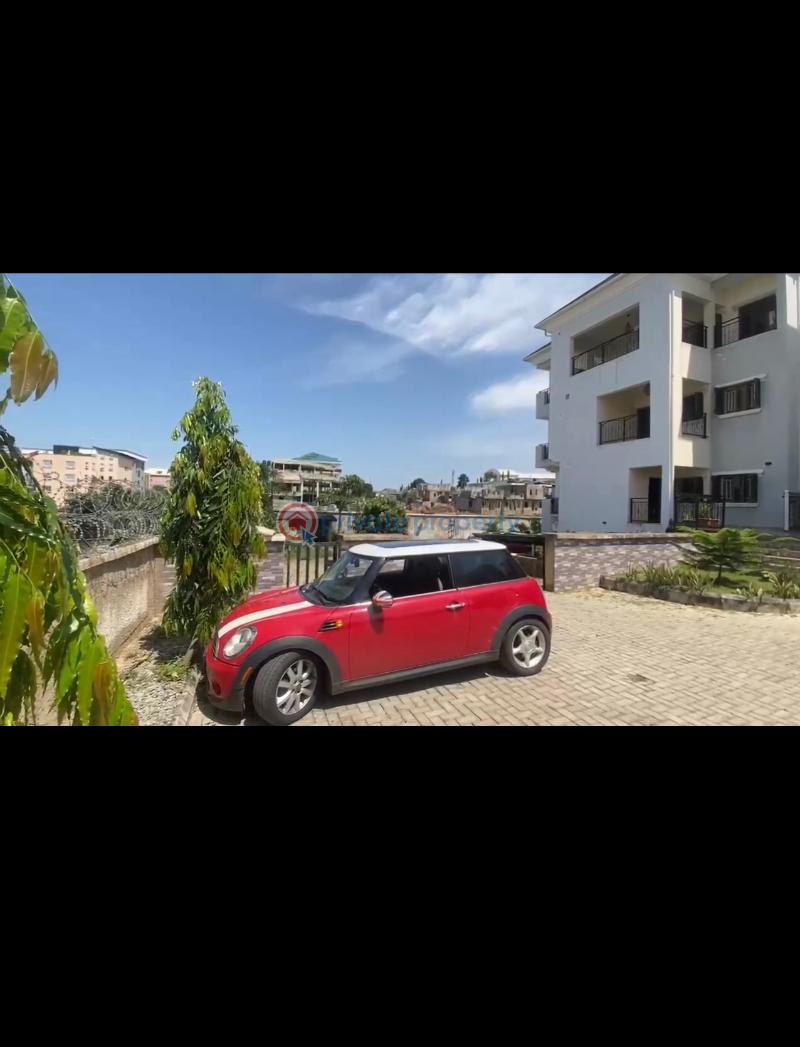 6 bedroom Duplex For Sale Wuye Abuja Phase 2  - 3