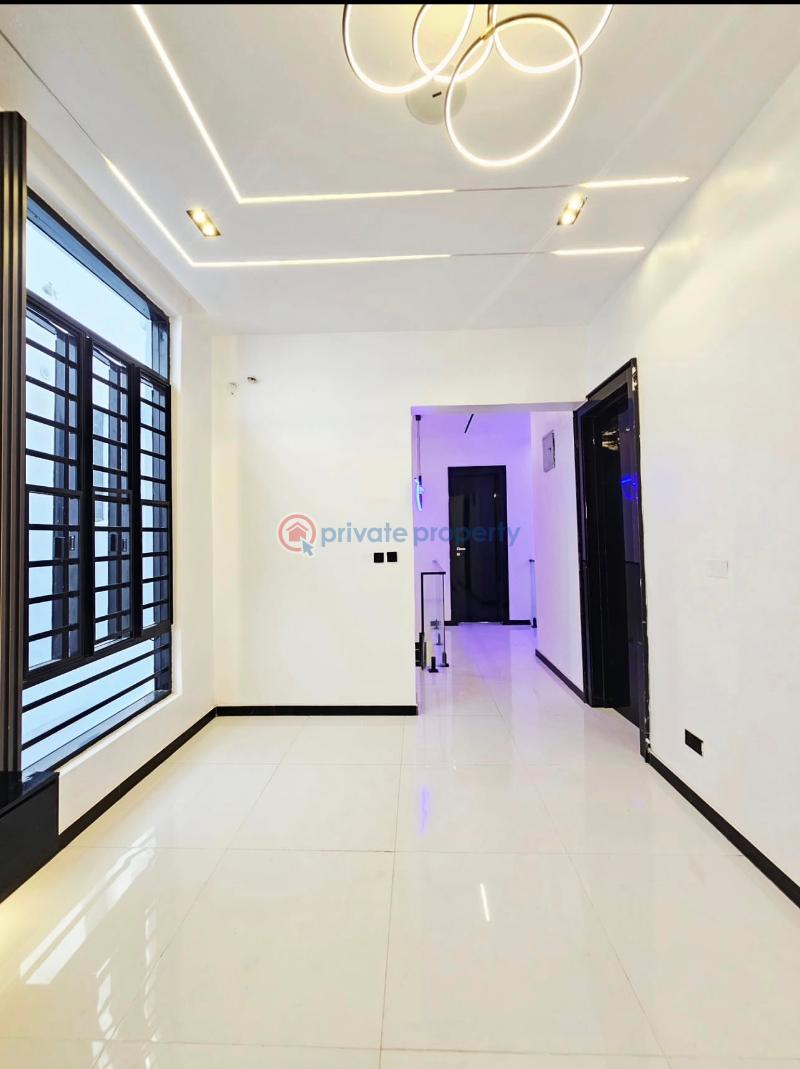 5 bedroom Detached Duplex For Sale Secure Estate Ologolo Lekki Lagos - 11