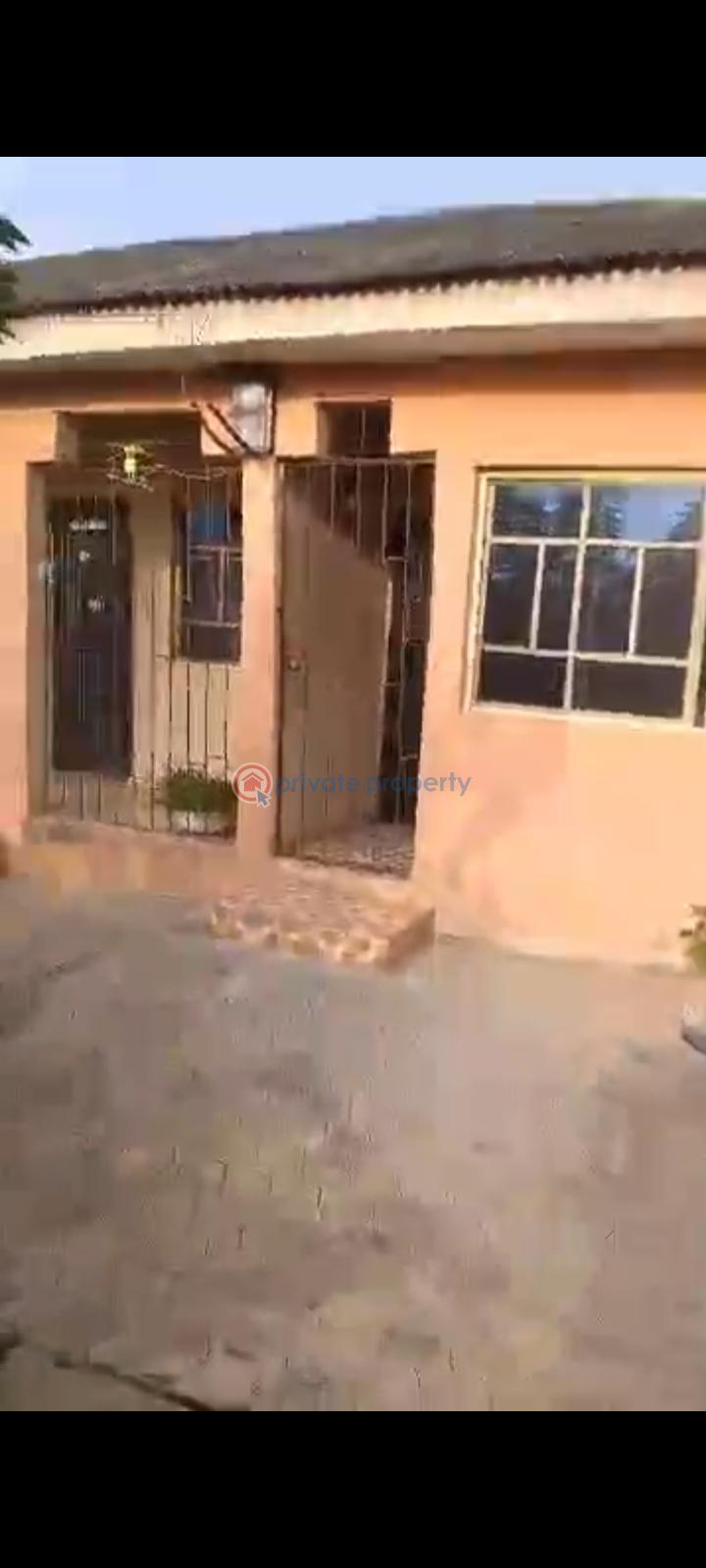 Bungalow For Sale New Era Estate, Lucky Fibre,ikorodu,lagos* Ikorodu Lagos - 0