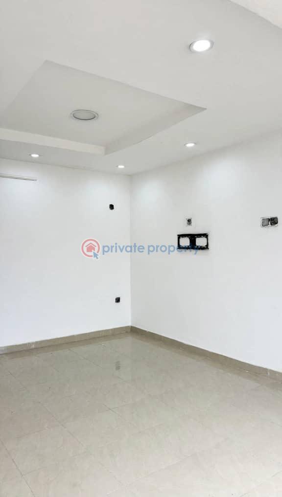 2 bedroom Mall/Complex/Plaza For Rent Fola Osibo Lekki Phase 1 Lagos - 4