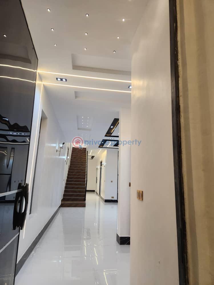 5 bedroom House For Sale Sky Mall Olonkonla Ajah Lagos - 13