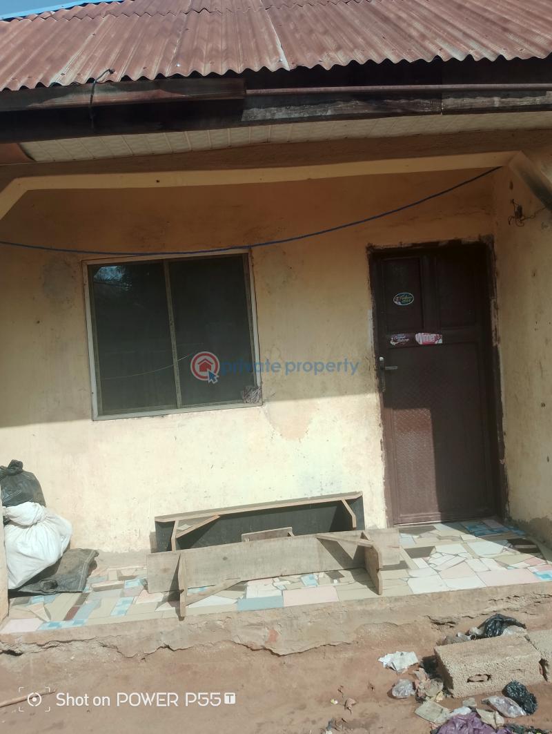 3 bedroom Bungalow For Sale Aso C Close To Gbagalape Phase1 Mararaba Abuja Phase 4  - 2