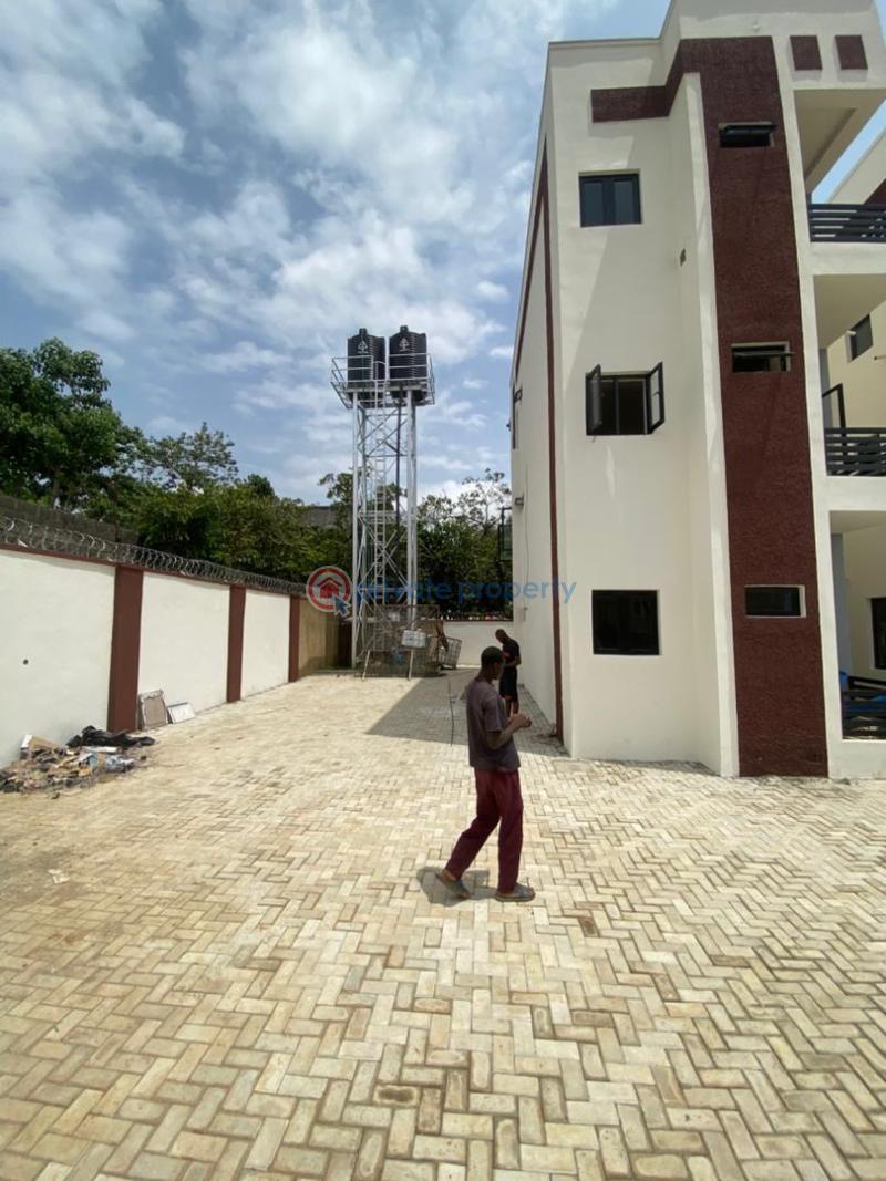 3 bedroom Flat & Apartment For Sale Gaduwa Abuja Phase 2  - 2