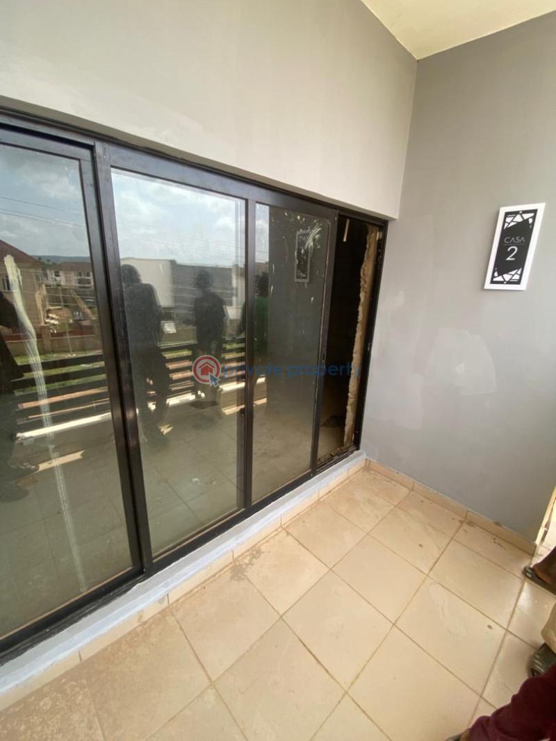 3 bedroom Flat & Apartment For Sale Gaduwa Abuja Phase 2  - 5