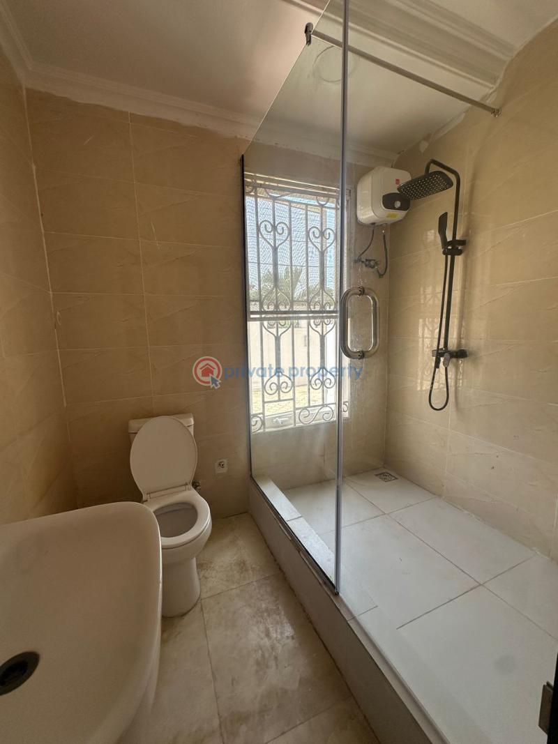 3 units of well maintained 1 bedroom apartment in a well secured estate - 5 1 bedroom Block Of Flats For Rent Lekki Phase 1 Lagos - 5