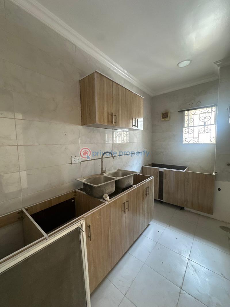 3 bedroom Shared Apartment For Rent Lekki Phase 1 Lagos - 5