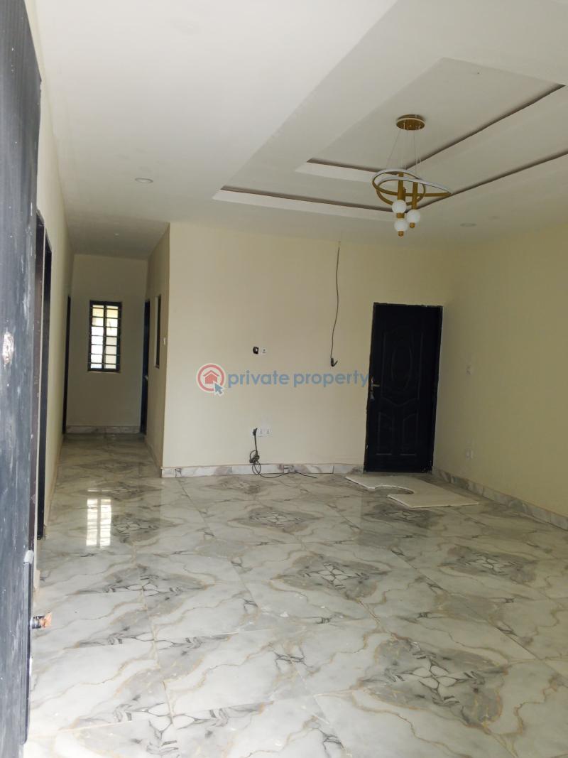 10 bedroom Detached Duplex For Sale Close To Centenary City And Philomath University Kuje Abuja Phase 4  - 3
