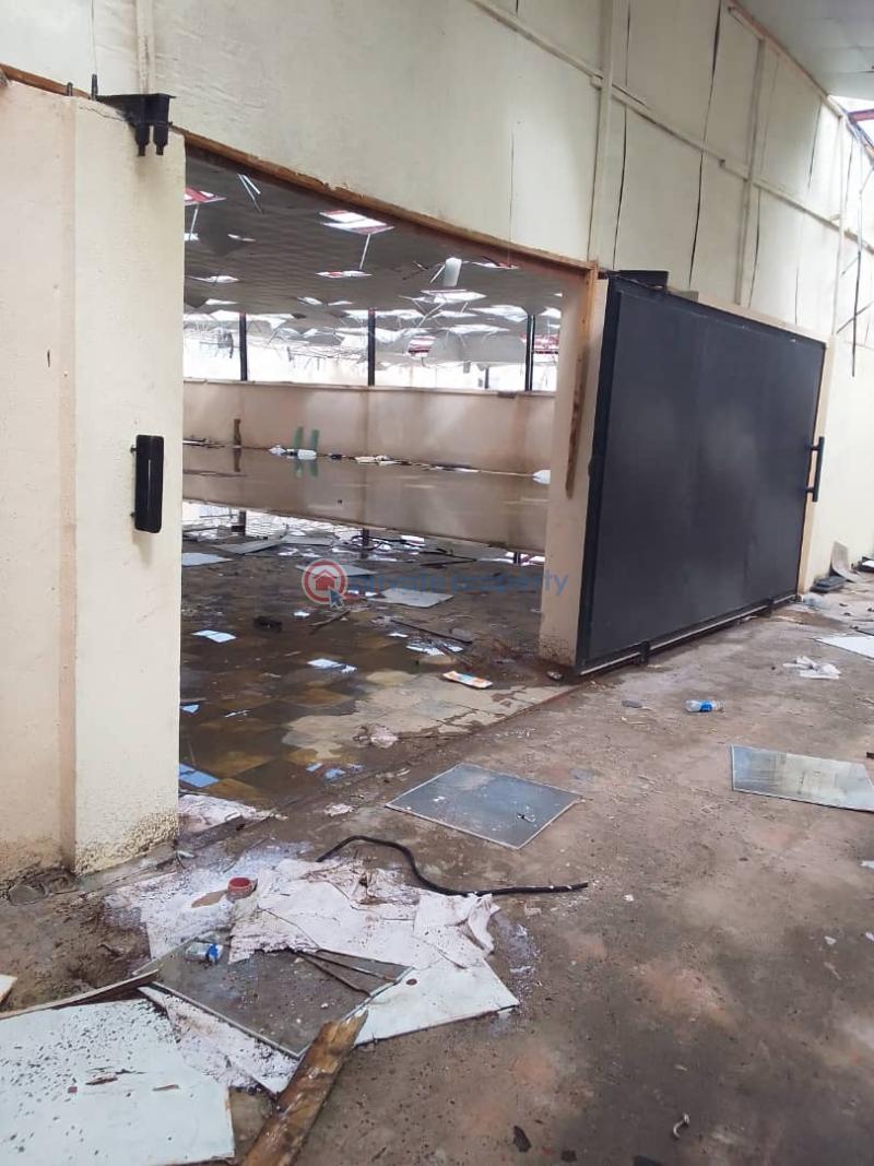 Warehouse For Sale Orimedu Town, Dangote Refinary Eleko Ajah Lagos - 8