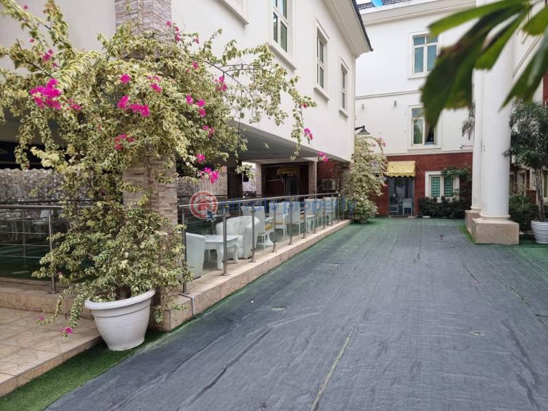 10 bedroom Hotel For Sale Ikeja GRA Lagos - 1