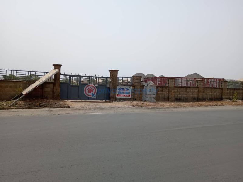 Mixed use Land For Sale Behind Amac Market, Fha Lugbe Abuja Phase 4  - 5