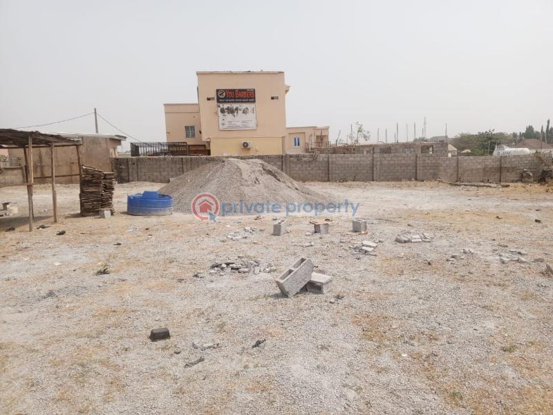 Mixed use Land For Sale Behind Amac Market, Fha Lugbe Abuja Phase 4  - 1